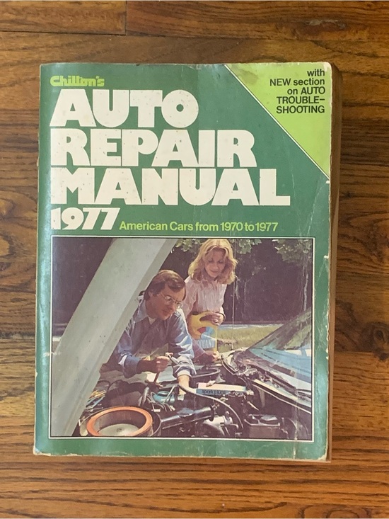Chilton Other - Vintage Chilton’s Auto Repair Manual 1977
American Cars from 1970 to 1977
Detail
